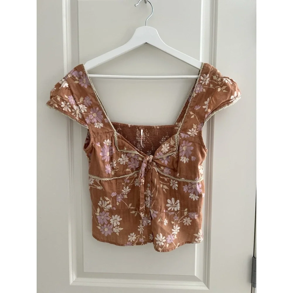 NEW Free Woman Large People Call Me Baby Blouse crop top daisy floral print